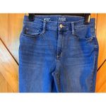 a.n.a . Jeans Size 6P Flare Leg High Rise Medium Wash Stretch Modern Womens (2124 Photo 2