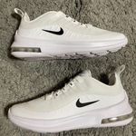 Nike Air Max Axis Photo 0