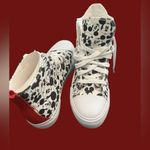 Disney  Women's Mickey Mouse High-Top Lace-Up
Sneakers Size 7 Photo 1