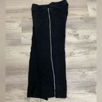 Bold Spirit Black w/White Stripe Pull On Elastic Waist Capri Leggings Size Small Photo 4