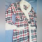 Pottery Barn  Holland Plaid Robe Size Medium/Large Sherpa Trim NWOT Photo 4