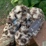 secret treasures NWT  Leapard Slippers Photo 11
