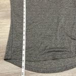 Danskin Now Gray & White Striped Semi-Fitted Short Sleeve V-Neck Lightweight XS Photo 8