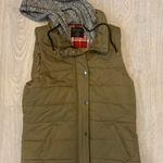 Love Tree Khaki Green Vest With Hoodie Photo 2