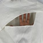 Bar III ‎ Womens Size 1X White Ribbed Cut-Out Long Sleeve Mock Neck Sweater Top Photo 5