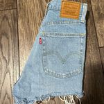 Levi's Ribcage Shorts Photo 2