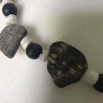 Bead & Faux Abalone Necklace BNWT Black Photo 2