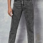 SheIn Black Denim Mom Jeans Photo 0
