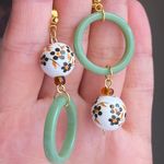 Handmade 70’s style retro flower ceramic beads & green circle hoop unique funky hippie style asymmetric dangle earrings 🌼💚🤎 Photo 3