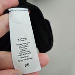 LuLaRoe Top Gigi Black Half Sleeve Fitted Neutral Casual Staple Photo 6