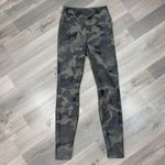 White House | Black Market WHBM Faux Suede Leather Microfiber Camouflage Runway Leggings Pants Olive Size 0 Photo 2