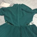 Fame and Partners NWT  Pleated Fit and Flare Fia Dress Size 2. Photo 11