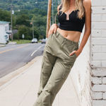 Vestique  Cassie Cargo Pants Green size small‎ Photo 0