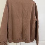 Urban Outfitters   Photo 1