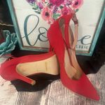 Glaze  Women's Red High Top Shoes Size 7.5. Photo 2