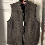 New York & Co. New with tag cable knit vest reversible, size large Photo 0