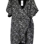 Leota NWT Women’s Faux Wrap Knit Knee Length Dress Black Floral Print Size 3X Photo 7