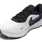 Nike  Women's White, Black, and Purple Athletic Shoes Photo 0