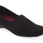 Munro  Womens 8.5 Black Slip On Black Stretch Comfort Driving Loafer Shoes Photo 0