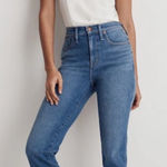 Madewell VTG  Stovepipe Jeans Sz 28 tear in backside and pocket Photo 0