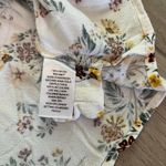 st. john's bay St. John’s Bay Women’s Cream Floral Blouse Size Large Photo 6
