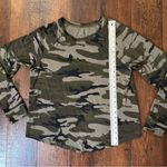 Love Tribe green camouflage long sleeve top, size XL Photo 4