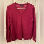 Katherine Barclay  Merino Wool V-Neck Sweater - Red Photo 6