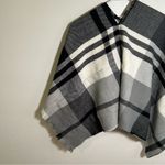 Plaid Blanket Scarf Shawl White Black Gray Fringe One Size Photo 6