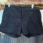 Athleta Trekkie Light Hiking Shorts in Black ~ Size 12 💚🍄 Photo 0