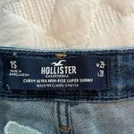 Hollister  High-Waisted Ripped Skinny Jeans Photo 3