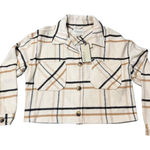 Stoosh NWT  Women Medium Boxy Cropped Plaid Shacket Beige Wool Blend 20"x20" Cozy Photo 0