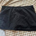 Aritzia  TNA skort  Photo 0
