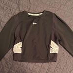 Nike Aerodapt Top Photo 0