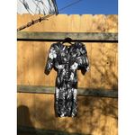 Shannon‎ Marie Black White Hawaiian Hibiscus Floral Dress Size Medium Summer Photo 6