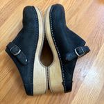 Dansko  Berry Women's Clogs Black Burnished Nubuck Leather US 10/10.5 EU 41 Photo 6