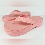 Gucci  Platform Thong Pink Rubber Women Logo Chevron Comfort Sandals Size EU 39 Photo 10