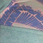 Vineyard Vines  Womens Limited Edition Turquoise Pullover w/ Lilac/Pink Leaf Sz M Photo 3