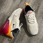 Nike Women’s Air 270 Photo 1