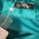 PRETTYGARDEN  Green Asymmetrical Ruched One-Shoulder Cocktail Gown Photo 4