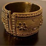 Vintage Ornate Gold Mesh Floral Hinge Bracelet Photo 2