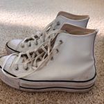 Converse High-Top  Platform Photo 1
