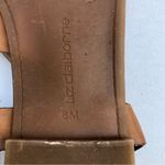 Liz Claiborne Women’s Ankle Strap Distressed Style Sandals Sz 8 Photo 3