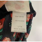 Jenna & Jessie black with red flowers shorts size girl Large (14) Photo 3