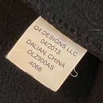 Snozu  Performance Jacket with Hood Woman’s Size Small Fitted Lightweight Black Photo 11