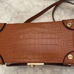 Woman’s stylish embroidered shoulder bags Tan Photo 6