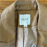 Le lis  Camel Blazer Photo 1