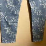 White House | Black Market  Floral Print Jeans The Slim Ankle Photo 4
