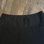 Brooks Black Infinity Running Shorts/Skirt Sz Small w/ Reflective Bands Photo 3