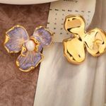 Golden Enamel Pearl Flower Earrings | French Vacation Style | NWT Gold Photo 2