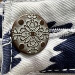 No Boundaries Vintage  Aztec Geometric Cutoff Shorts Blue White Lace Trim Sz 13 Photo 5